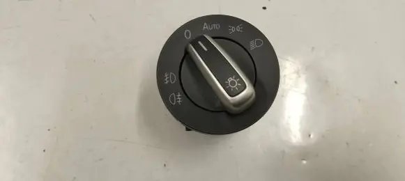 Volkswagen Tiguan Light switch 3c8941431n