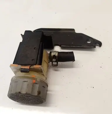 Honda CR-V Brake fluid reservoir 