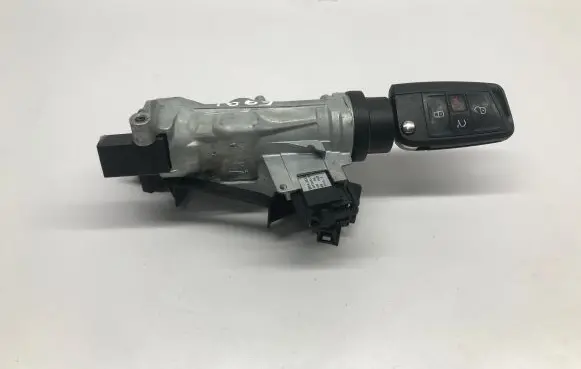 Volkswagen Jetta VII Ignition lock 1K0905851 5Q1905865