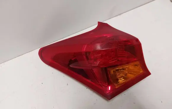 Toyota Auris E180 Rear/tail lights