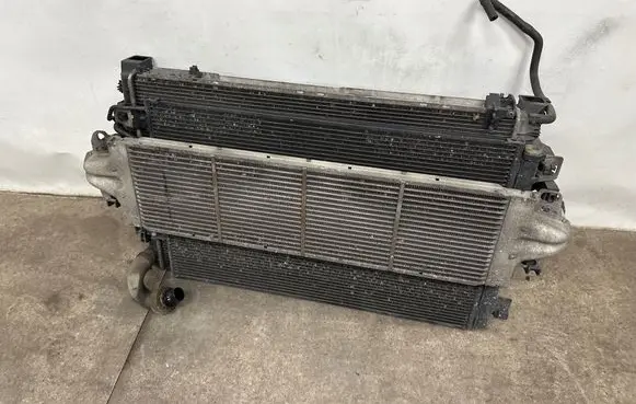 Volkswagen Multivan T5 Radiator set 7E0121253A 7H0145804B 7E0820411C