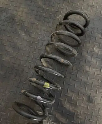 Mitsubishi Outlander Rear coil spring