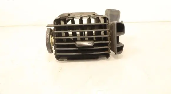 Renault Thalia II Dashboard side air vent grill/cover trim R6-195220