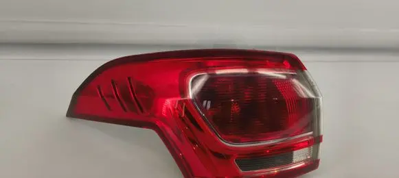 Ford B-MAX Rear/tail lights R1S1
