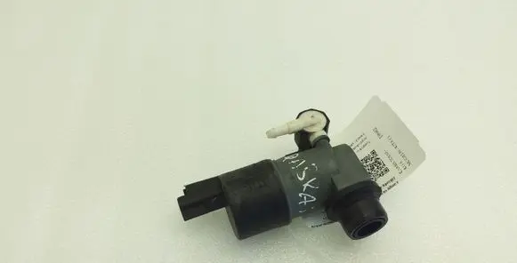Nissan Qashqai Windscreen/windshield washer pump 9641553880 9641553980