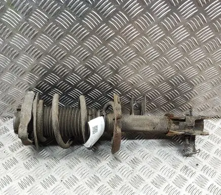 Mercedes-Benz CLA C117 X117 W117 Front shock absorber/damper A1173208013