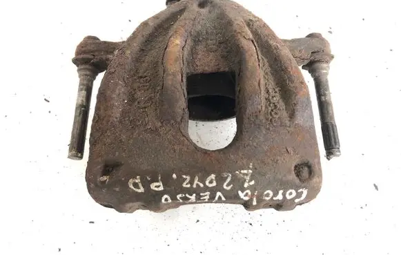 Toyota Corolla Verso E121 Front brake caliper