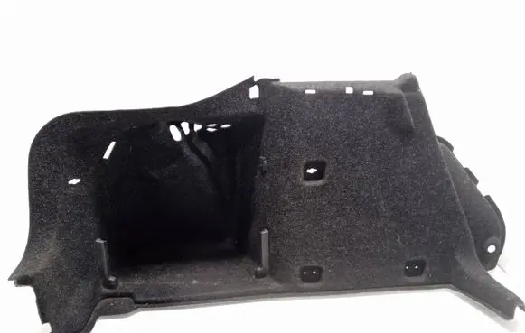 Trunk/boot side trim panel