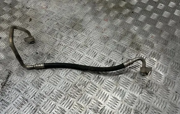 Air conditioning (A/C) pipe/hose
