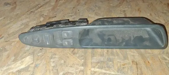 Volvo S40, V40 Electric window control switch 30889749