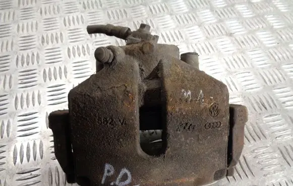 Volkswagen PASSAT B7 Front brake caliper VL582