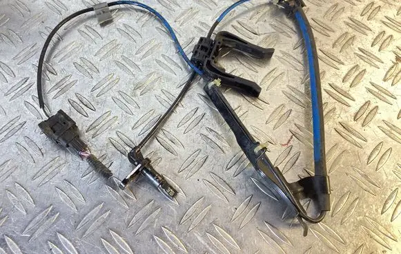 Lexus RX 450H ABS brake wheel speed sensor 8954348060