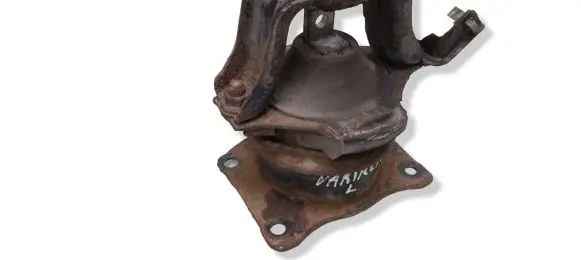 Honda Accord Engine mount bracket 