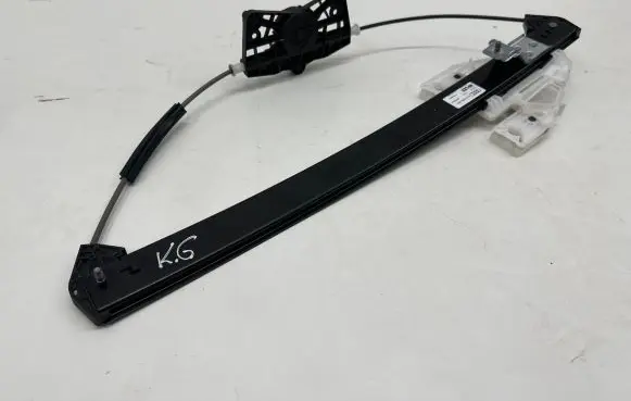 Audi Q2 - Rear window lifting mechanism without motor 81A839461