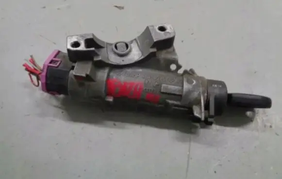 Seat Ibiza III (6L) Ignition lock
