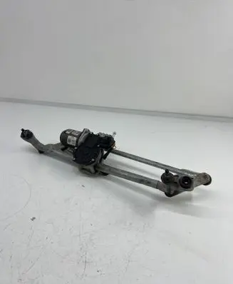 Volkswagen Taigo Front wiper linkage and motor 2G2955113B
