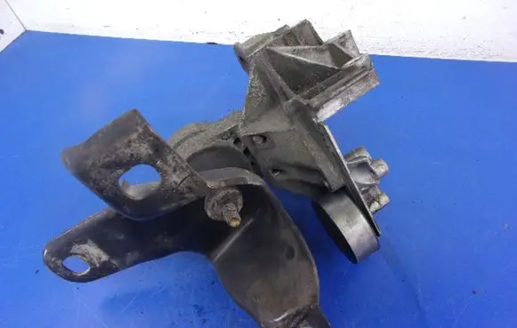 Ford Focus Engine mount vacuum valve 98MM6F001A1A