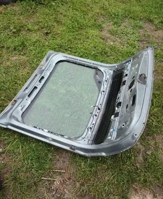 Toyota Prius (NHW20) Tailgate/trunk/boot lid