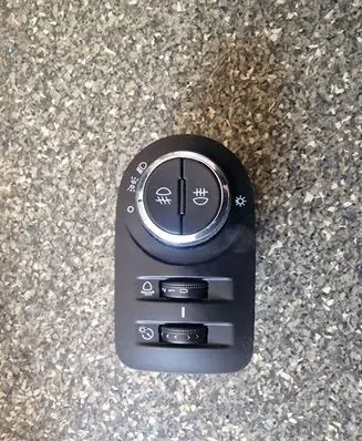 Light switch