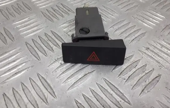 Chevrolet Epica Hazard light switch