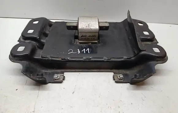 Mercedes-Benz S AMG W222 Gearbox mounting bracket A2222401402 1715