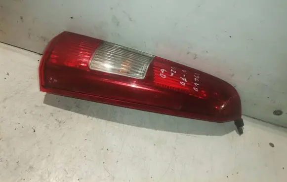 Volvo V70 Rear/tail lights 9154494