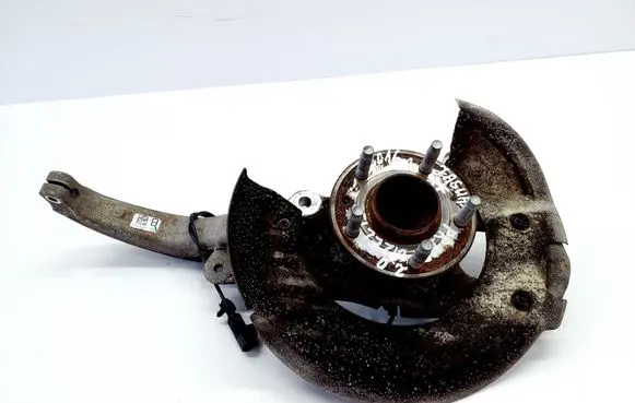 Jaguar XF X260 Front wheel hub GX633K186AA