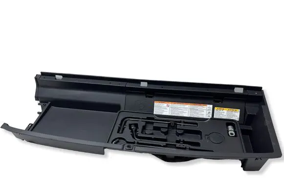 Toyota Highlander XU50 Tool set 647180E010