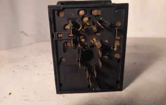 Opel Zafira A Light switch 24421188 24421189