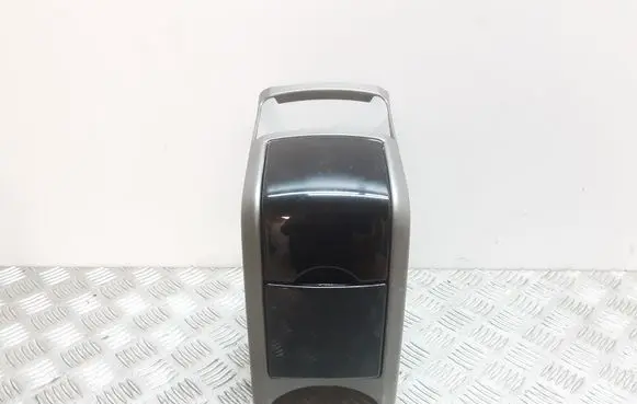 Toyota Prius (XW20) Cup holder 1A823006G