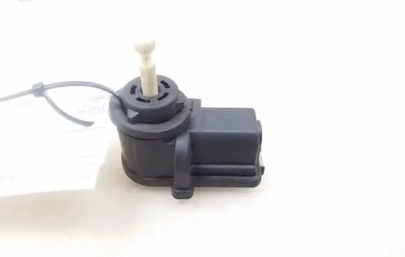 Volkswagen Polo Headlight level adjustment motor 1J0941295B