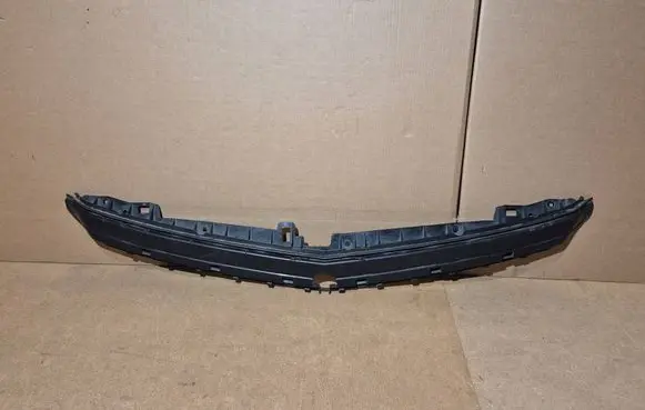 Mercedes-Benz B W246 W242 Front bumper mounting bracket A2468850365 270010003 11279981