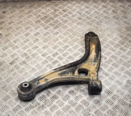 Renault Master III Front lower control arm/wishbone