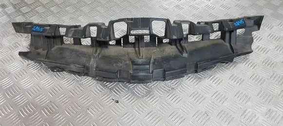 Toyota Yaris Front bumper upper radiator grill 531110DB10