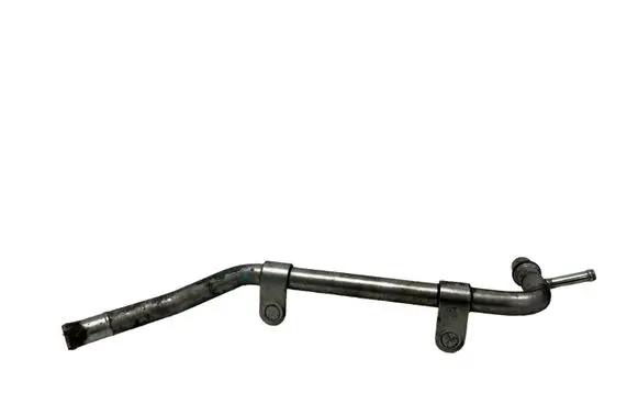 Toyota RAV 4 (XA40) Engine coolant pipe/hose