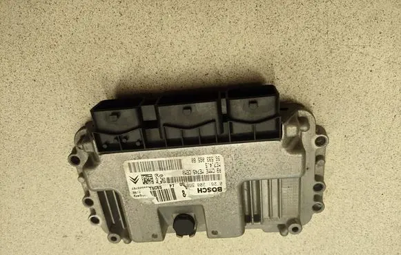 Peugeot 307 Engine control unit/module 0261208558 9659306580