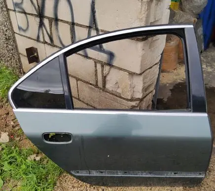 Peugeot 607 Rear door