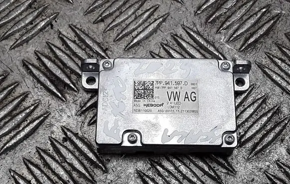 Skoda Scala LED ballast control module 7pp941597d