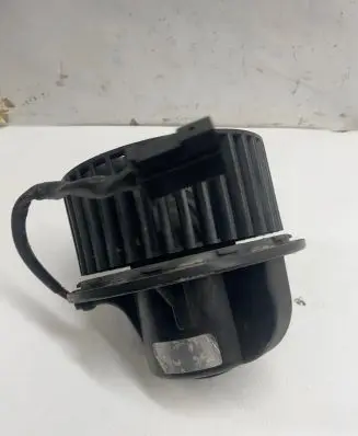 Volkswagen Multivan T4 Heater fan/blower 357819021 3137020022