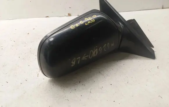 Mazda 626 Manual wing mirror 00734