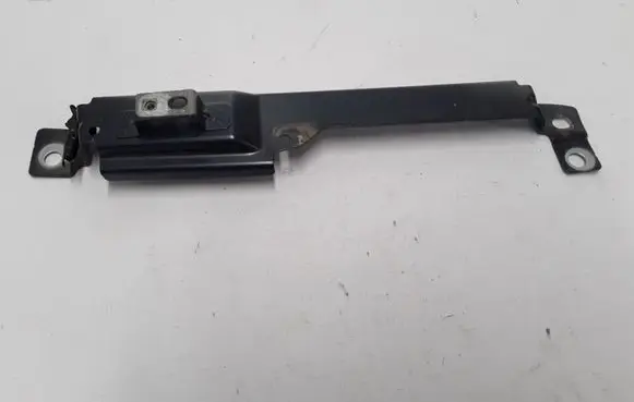 Volvo XC60 Fender mounting bracket 31424580