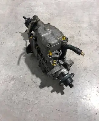 Seat Leon (1M) Fuel injection high pressure pump 038130107D
