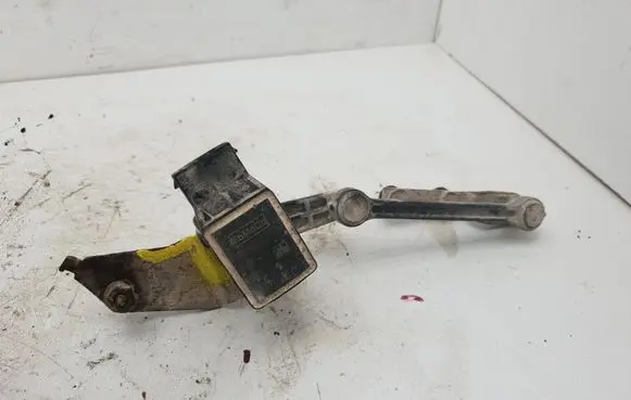 Volvo XC70 Headlight/headlamp level sensor 6G9N3C492AA