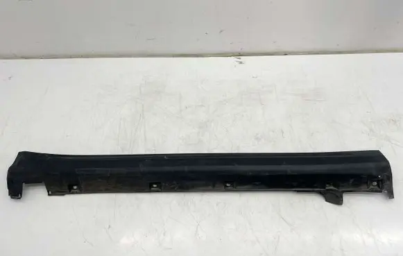 Suzuki SX4 S-Cross Front sill (body part) 