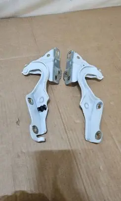 Renault Trafic III (X82) Engine bonnet/hood hinges 654010776R