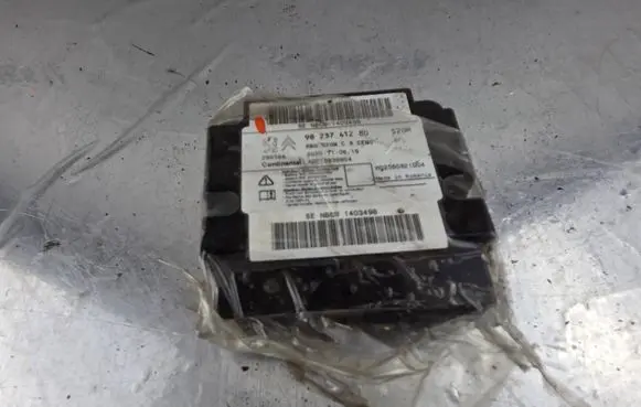 Airbag control unit/module