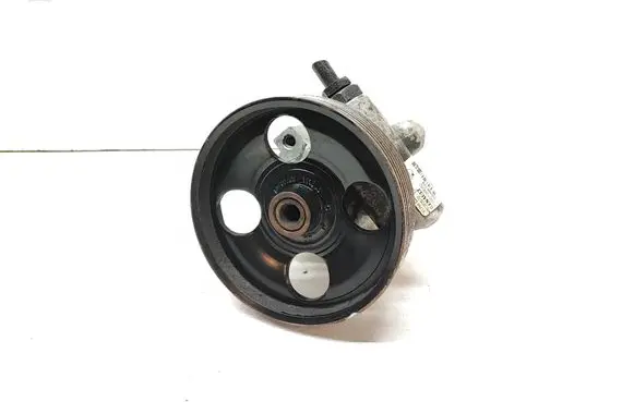 Renault Laguna II Power steering pump 8200100082