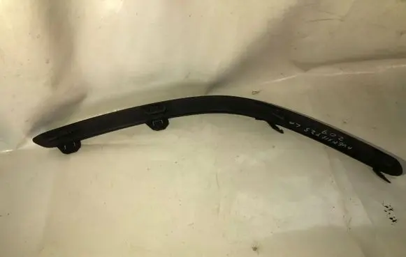 Toyota Avensis T250 Number Plate Surrounds Holder Frame 