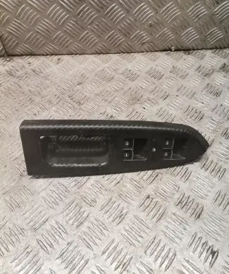 Volkswagen PASSAT B6 Electric window control switch 5nd959857