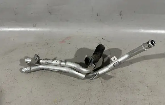 Porsche Cayenne (92A) Engine coolant pipe/hose 7P5121065M 7P5121070M 7P5121157B